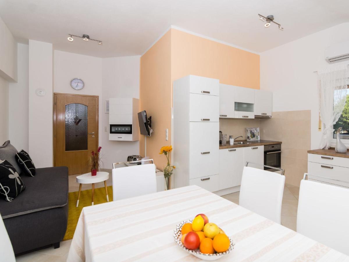 Apartment Villa Nikaroni-1 By Interhome Trogir Bagian luar foto